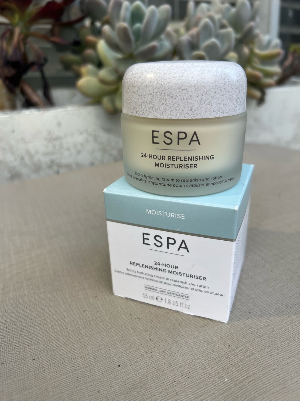 ESPA 24-Hour Replenishing Moisturiser — Mint Green